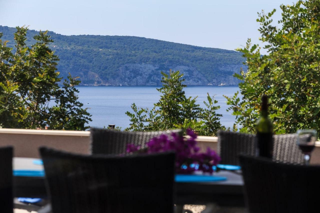 Villa Periska Komiža Extérieur photo